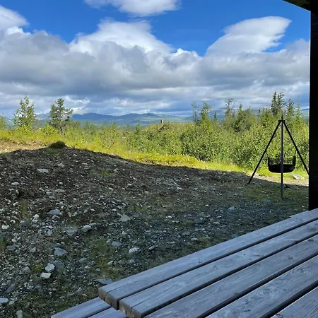 Linnaeus - 6 Person * Ål